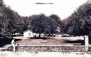 Villebourg - Pres de Tenes - Place